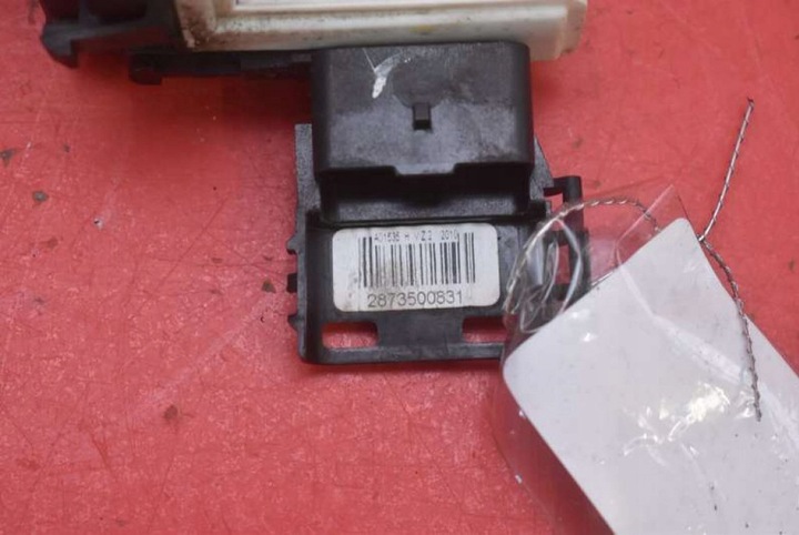 фото №8, Замок дверь правый перед переднее eu 732290 peugeot 5008 1 i 09-13