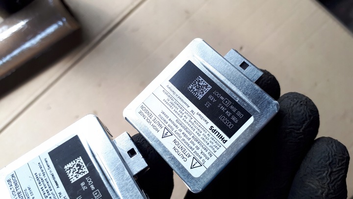 фото №8, S4 b8 рестайлинг a4 ксеноновая лампа ксеноновые лампы philips 928533524 s5