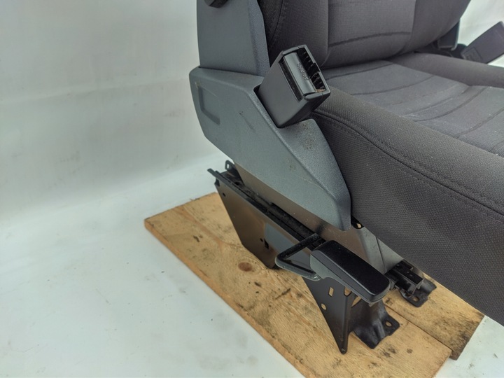 фото №9, Сиденье сиденье пассажира правый scania r складной scania r евро 5-6