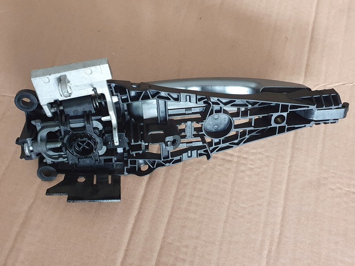 фото №2, Opel astra j ручка дверь левый зад