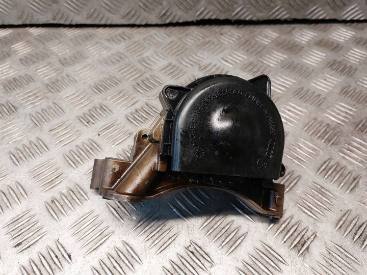 фото №1, Насос масла volkswagen golf v 1.4 fsi bkg 03c103669 03c115121n 03c115251m