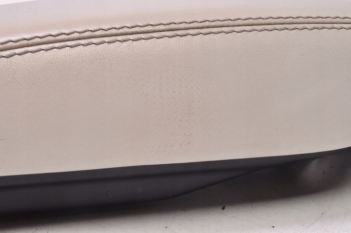 фото №16, Land rover range rover velar l560 підлокітник j8a2-k14181