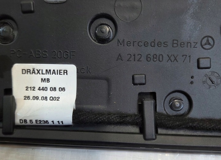 фото №10, Mercedes w212 молдинг dekor консолі ґрати повітропровід a212680xx71