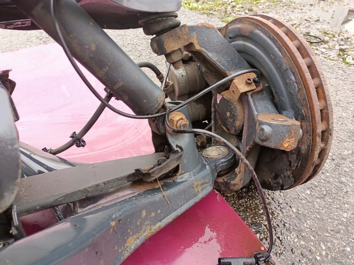 фото №5, Балка підвішування колиска підрамник kpl iveco daily 14-