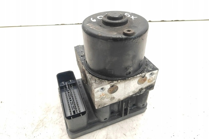 фото №7, Насос abs vw golf iv 1j1 1k0907379k 1.9l дизель 66kw 1998