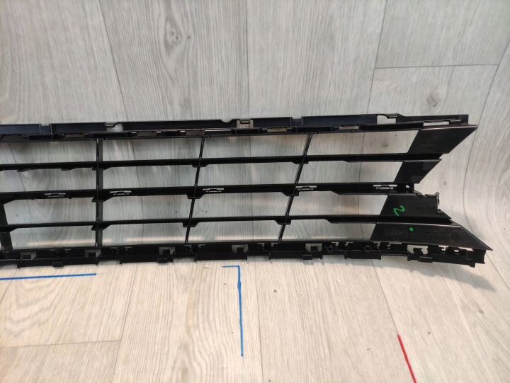 фото №12, Vw passat b8 r-line решётка средняя бампера 3g0853677k