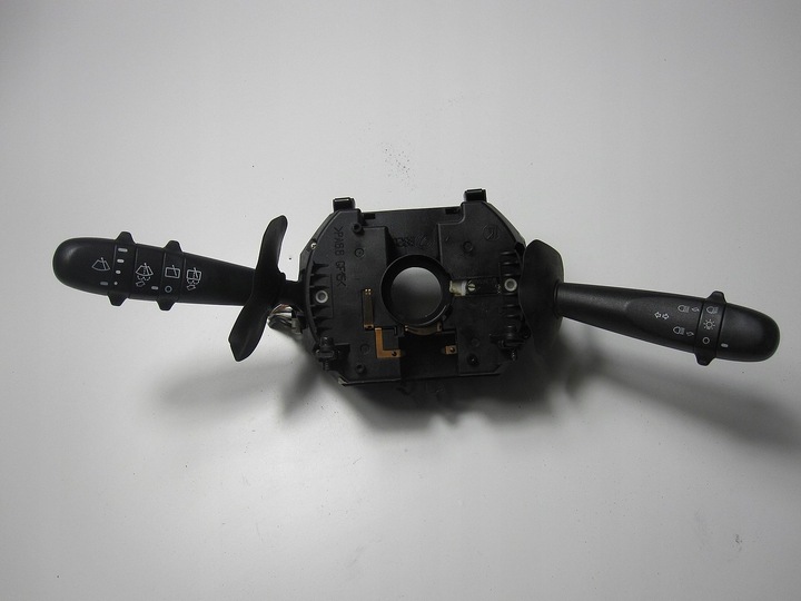 фото №1, Перемикач комбінований підкермові важелі alfa romeo 147 01r