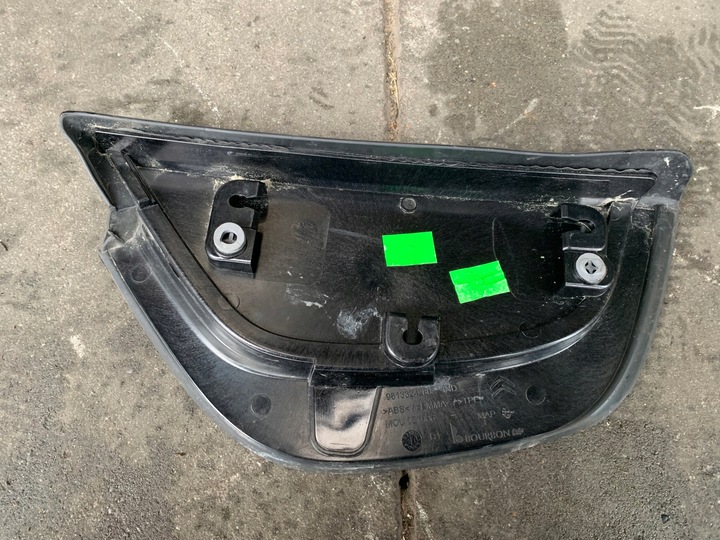 фото №3, Citroen c3 iii захист заглушка крила праві зад 9813324280