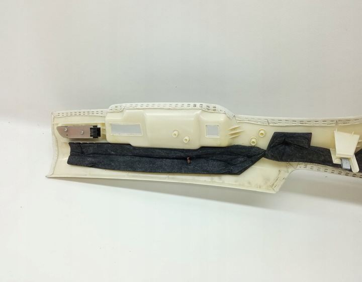 фото №5, Защита стойка левый зад audi a8 d4 4h0868289c