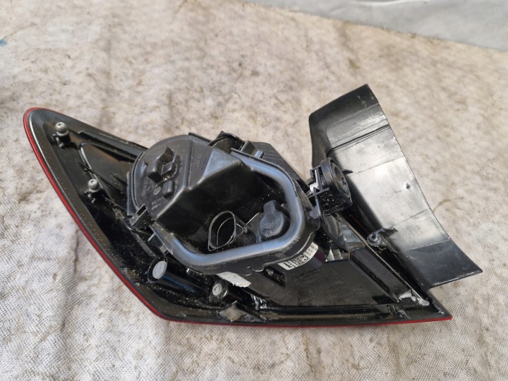 фото №11, Seat leon iii 5f 5f0 фара права ліва зад задня eu 5f0945207c 5f0945208c
