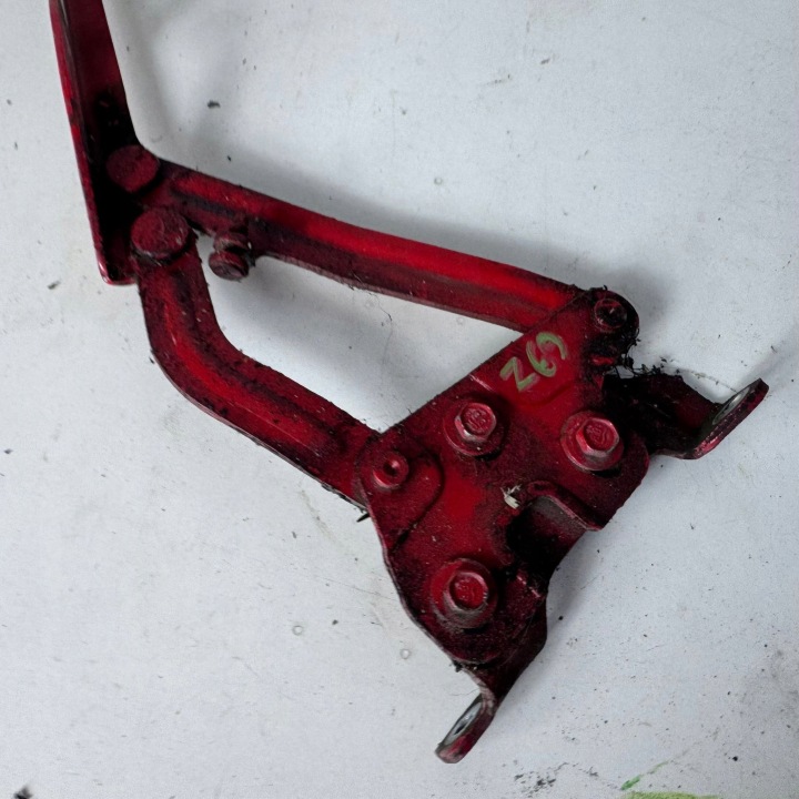фото №10, Петлі капота комплект ліве праве opel corsa d oem номер оригінал 13311902