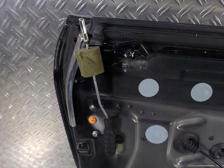 фото №11, Mercedes w207 cabrio 09- двері ліві передні перед передні