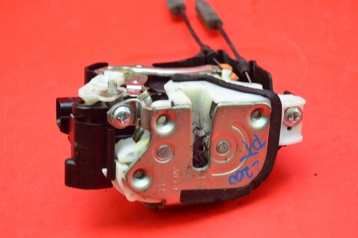 фото №6, Замок дверь правые зад задний mn136720 mitsubishi l200 4 iv 06-15