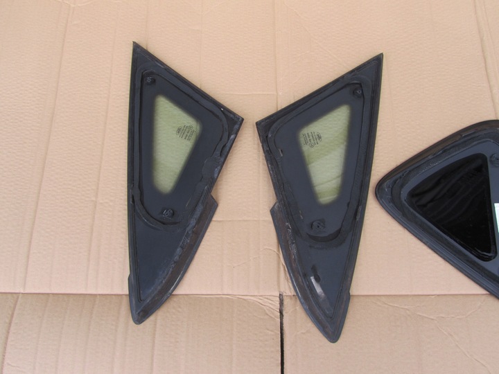 фото №6, Скло кузовна бокова перед зад l/p хром ford fiesta mk7 08-17r 5d