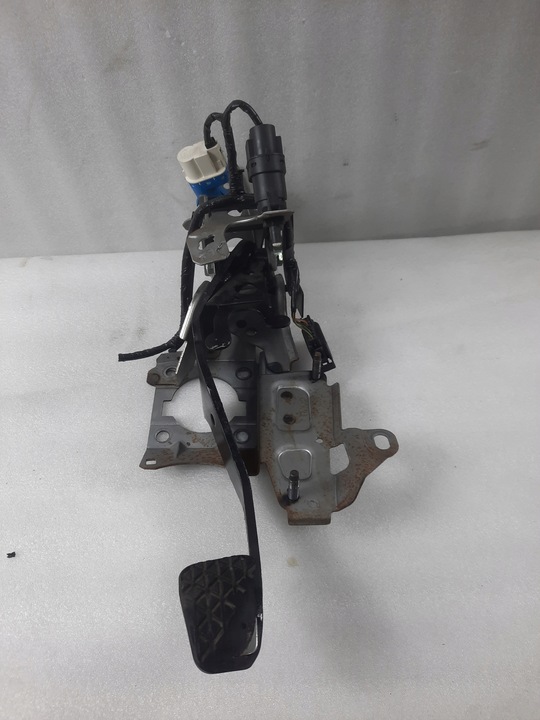 фото №1, Ford fiesta mk7 педаль гальма європа