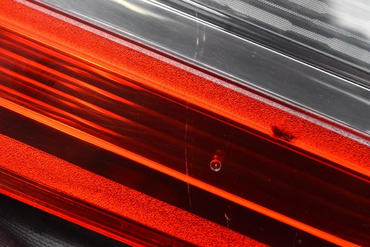 фото №15, Лампа правая зад задняя 173187-02 ford s-max mk1 i рестайлинг 10-15