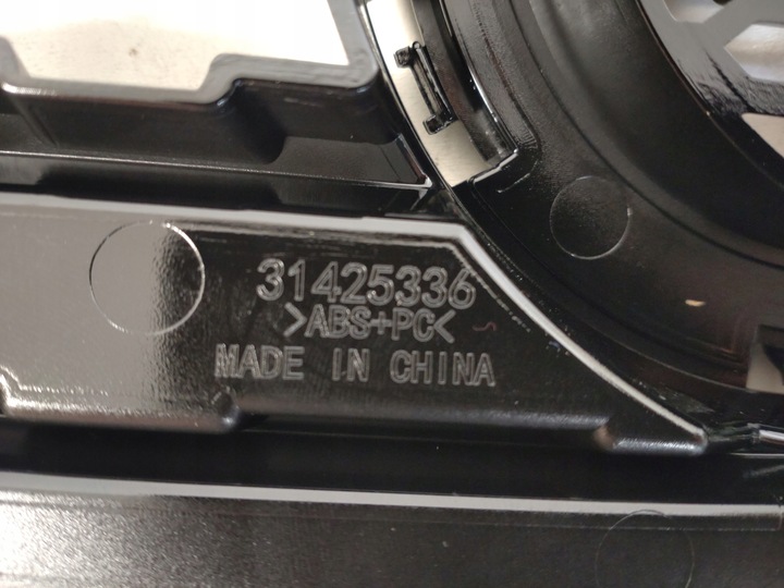 фото №7, Новый решётка радиатора решётка радиатор volvo v40 рестайлинг r-design 2016- 31425336 acc rada