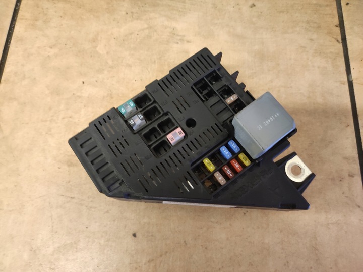 фото №1, Модуль коробка запобіжників volvo s90