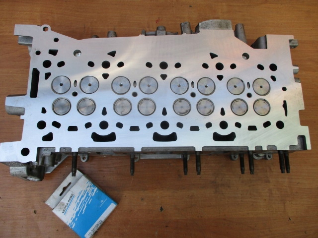 фото №12, Ford transit custom 2.0 tdci eb вали розподільний вал gk2q-6e262 do ремонт