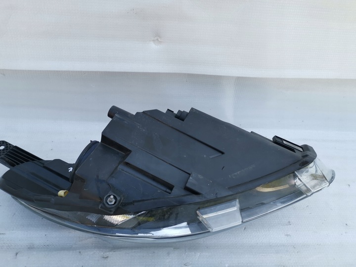 фото №10, Лампа перед левый ford fiesta mk8 h1bb-13w030ad