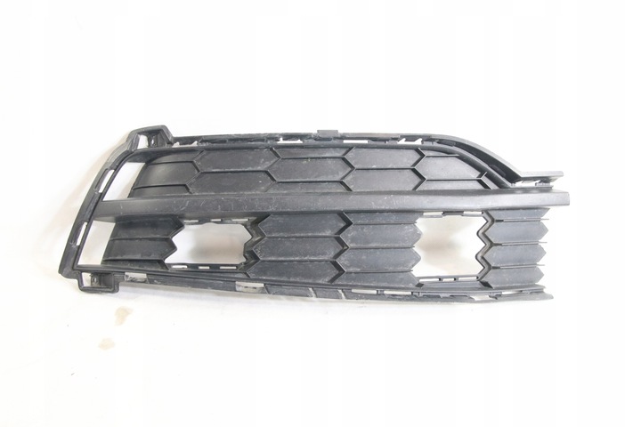 фото №1, Решітка решітка заглушка бампер skoda karoq 57a 57