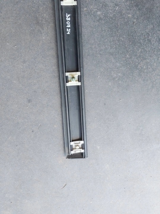 фото №11, Молдинг двері передніх лівих volkswagen golf iii 1h4853515a