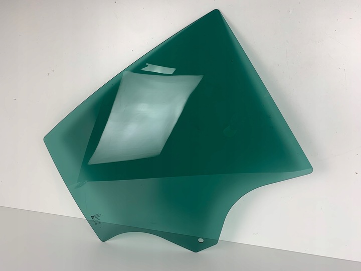 фото №1, Insignia b hb скло двері правий зад темне 20r as3