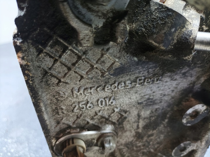 фото №8, Mercedes s w222 рестайлинг 3.0 b m256 367 km головка двигателя r256016