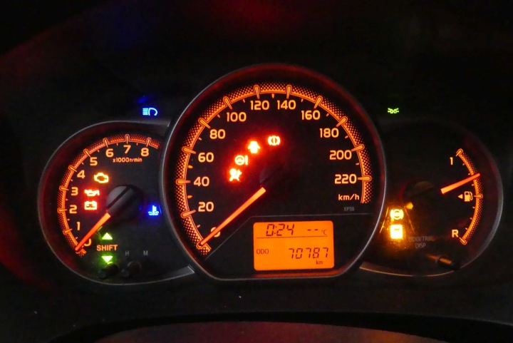 фото №11, Спидометр toyota yaris iii 83800-0u270 1.0 vvti