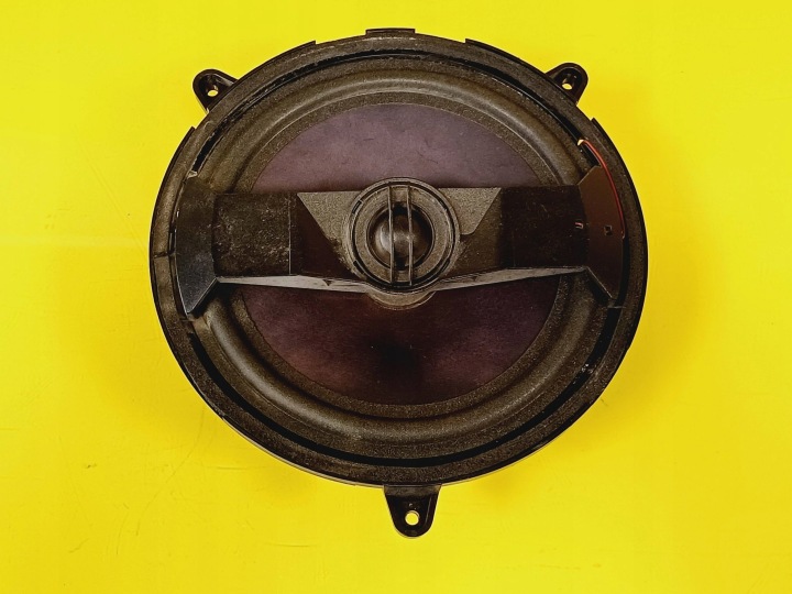 фото №1, Динамик левый правый зад a4 b5 8d9035412b nr550