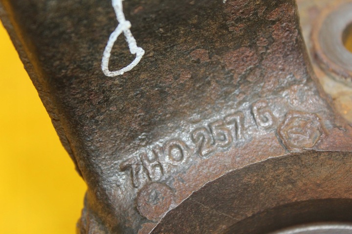 фото №6, Поворотный кулак левый перед vw transporter t5 fl 7h0257g