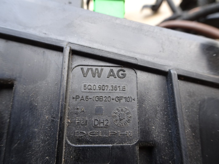 фото №15, Vw golf vii джгут установка камери двигуна 5q0937125d tab016530cb