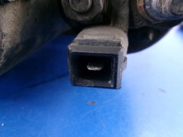 фото №5, Volkswagen new beetle 98-05 2.0 автомат стартер bosch 0001121006