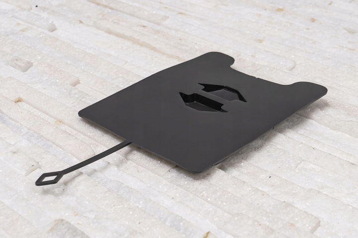 фото №8, Mercedes a-class w176 2013-2018 крышка замены лампочки 1566900130