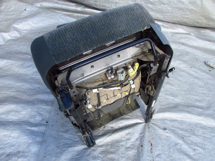 фото №9, Toyota land cruiser 120 3d сиденье левый европа 02-09r