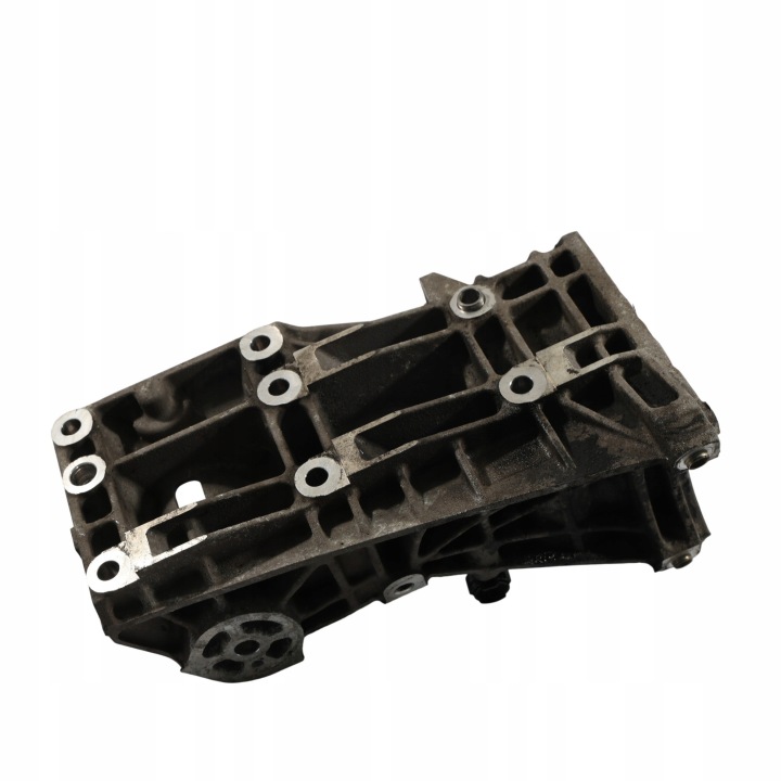 фото №9, Porsche cayenne 9pa 4.5 v8 48.50 держатель крепление двигателя 94810221305