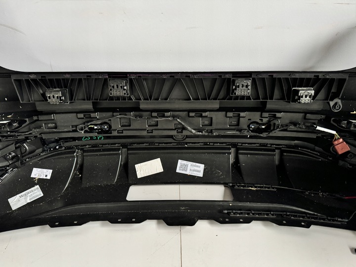 фото №13, Audi q8 e tron s-line бампер зад оригинальный комплектный