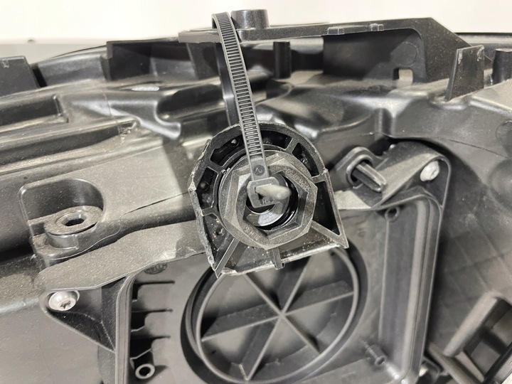 фото №7, Фара левый audi a6 полный led c8 4k 4k0941033