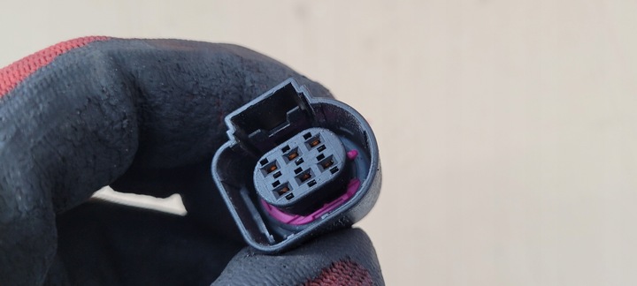 фото №10, S4 b8 рестайлинг a4 штекер разъём соединитель 4h0973713 a6 c7 a5 q5 sq5