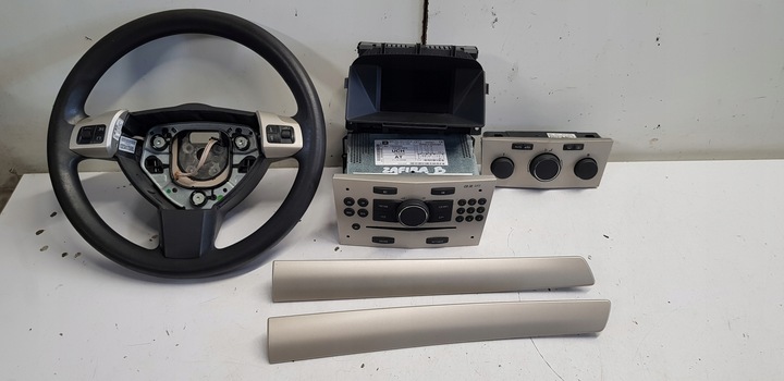 фото №10, Радіо дисплей opel zafira b cd30