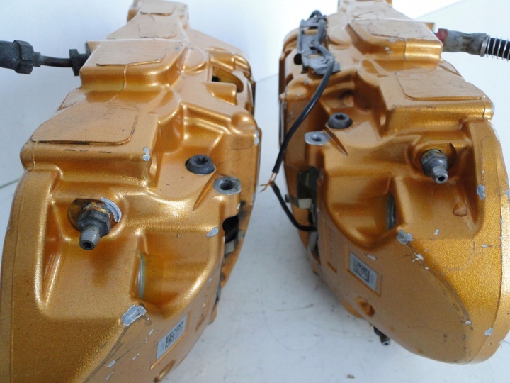 фото №5, Mercedes c класс 205 e класс 213 суппорт комплект зажимы передние 63 amg