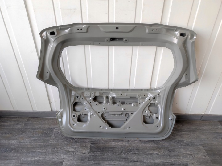 фото №13, Кришка зад задня toyota yaris iv 2020- сервісна оригінальна нефарбована