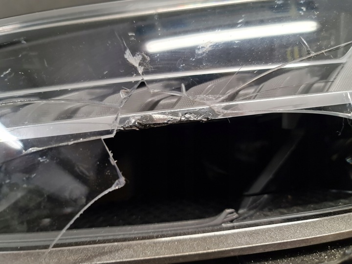 фото №6, Лампа левый перед audi a7 c8 matrix eu 4k8941035f