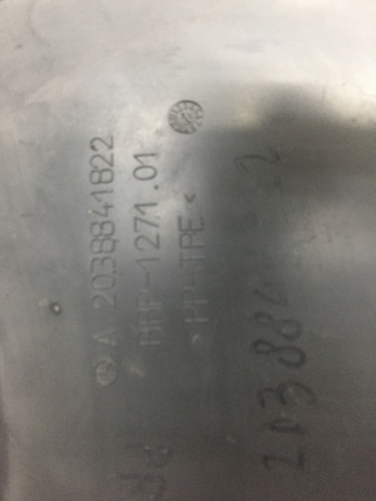 фото №10, Mercedes c w203 підкрилок праве перед запчастина задня a2038841822