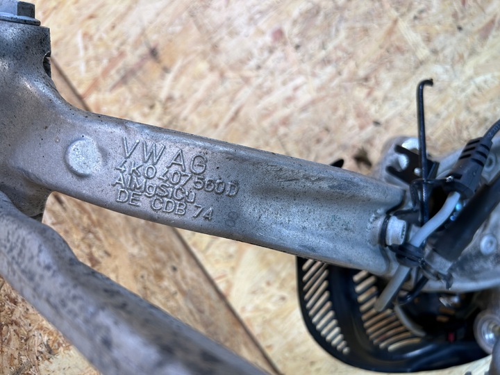 фото №15, Подвешивание амортизатор рычаг поворотный кулак правый перед audi a6 c8 a7 4k 2018-