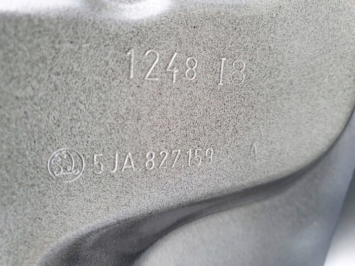 фото №13, Skoda rapid liftback 5ja827159 задня зад кришка багажника