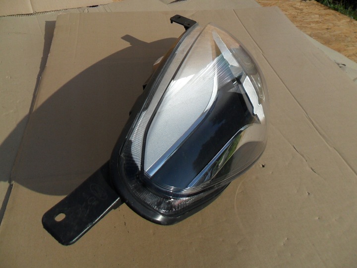 фото №7, Ford fiesta mk 8 mk8 лампа права передня 2017-