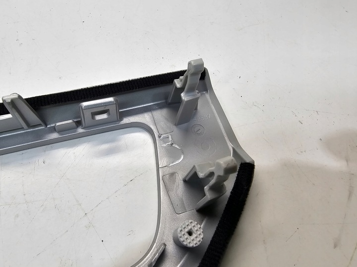 фото №6, Планка dekor захист панелі ліва audi a4 b9 a5 8w 8w1853189n