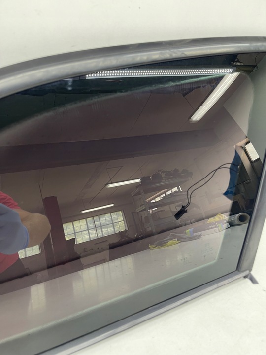 фото №6, Audi a6 c7 avant скло кузовна праві зад оригінал!