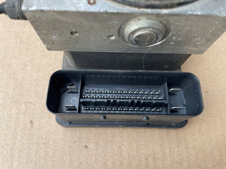 фото №8, Ford focus mk2 блок управления  8m51-2b373-aa 10.0399-3330.4